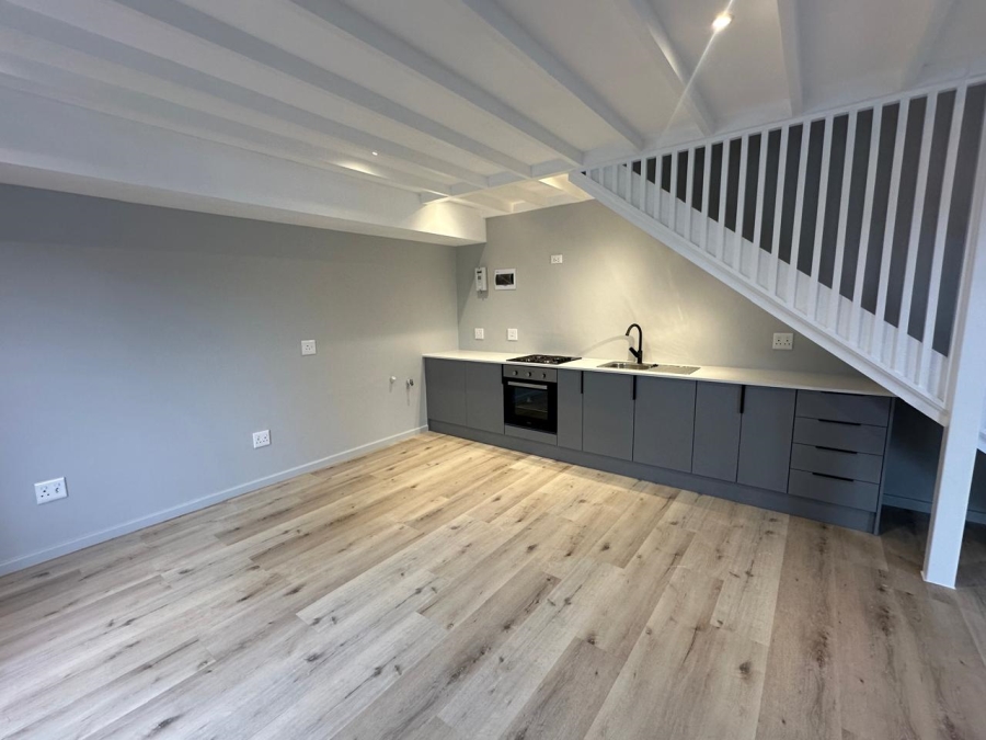 1 Bedroom Property for Sale in Woodstock Western Cape